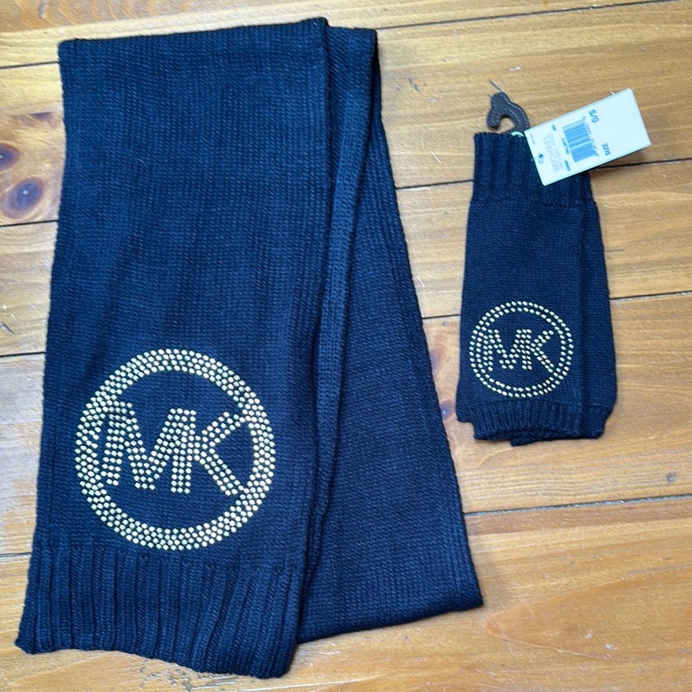 Michael Kors Black and Gold womens Scarf and fingerless Gloves Set (one size)